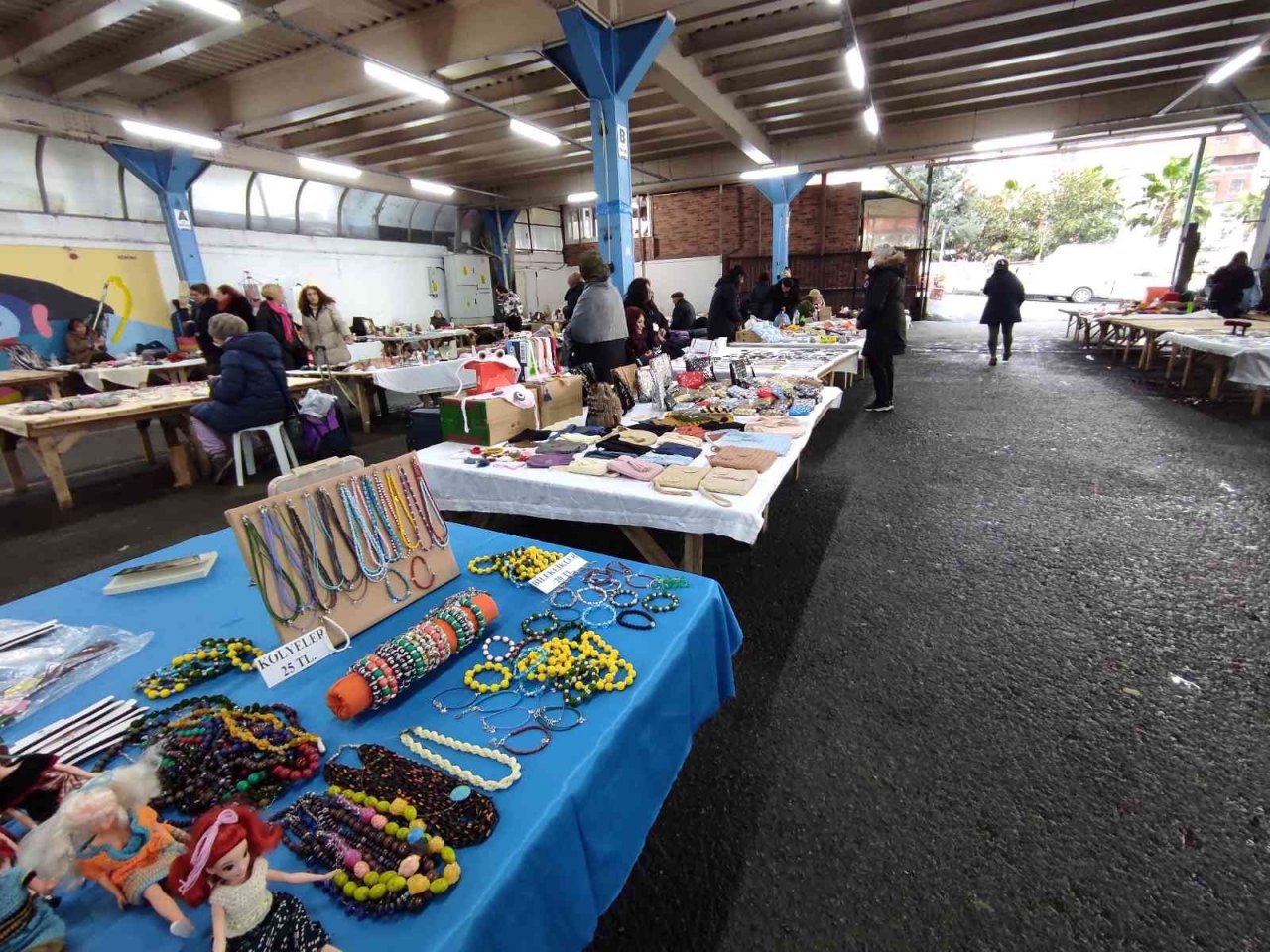 Kadınlar el emeğini kazanca dönüştürüyor