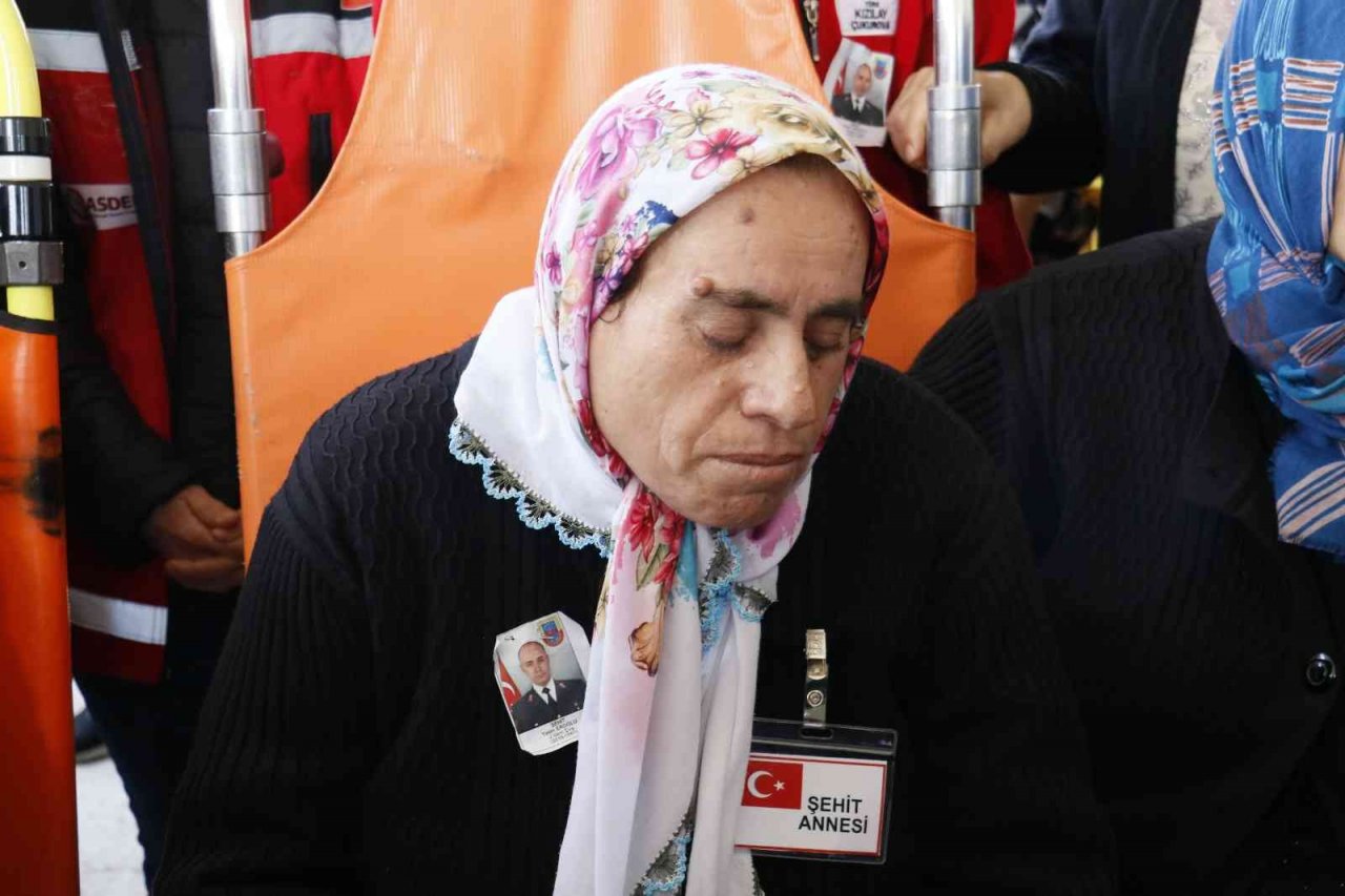 Otobüs kazasında şehit olan Yasin Eroğlu, son yolculuğuna uğurlandı