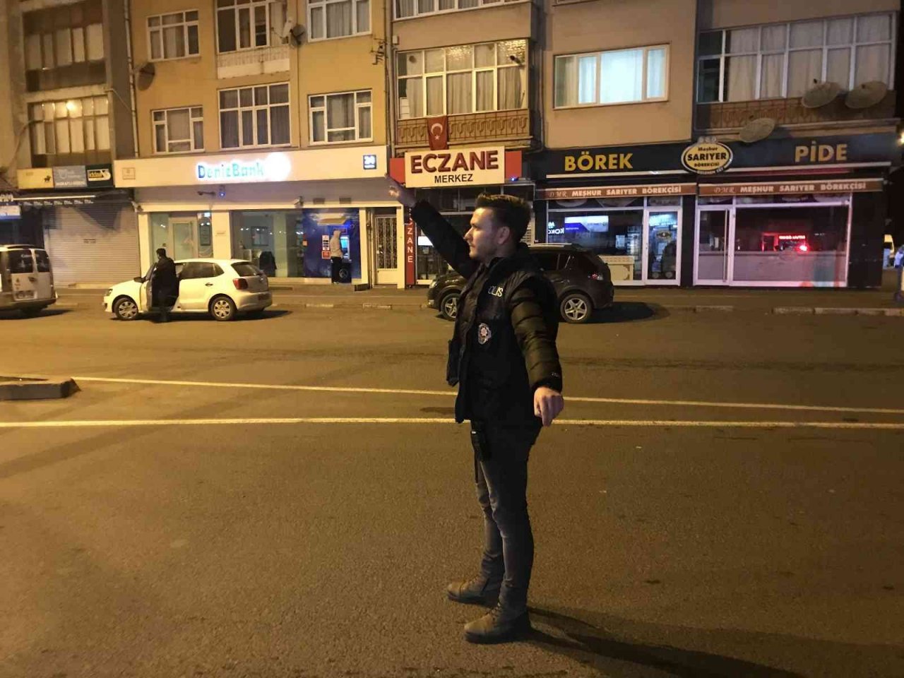 Polisin gece mesaisi