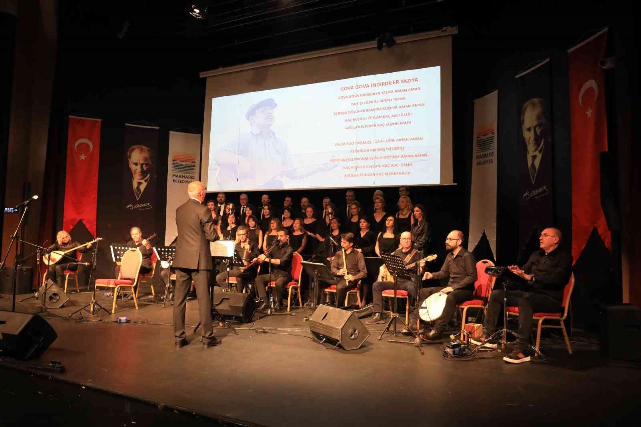 Neşet Ertaş Türküleriyle anıldı