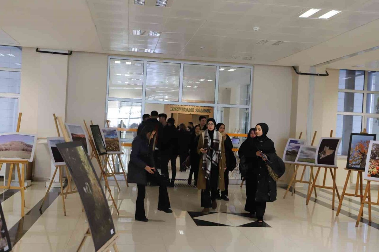 Bayburt’ta “Şarkılar Bizi Söyler Biz de Şarkı Söyleriz” Türk sanat müziği konseri