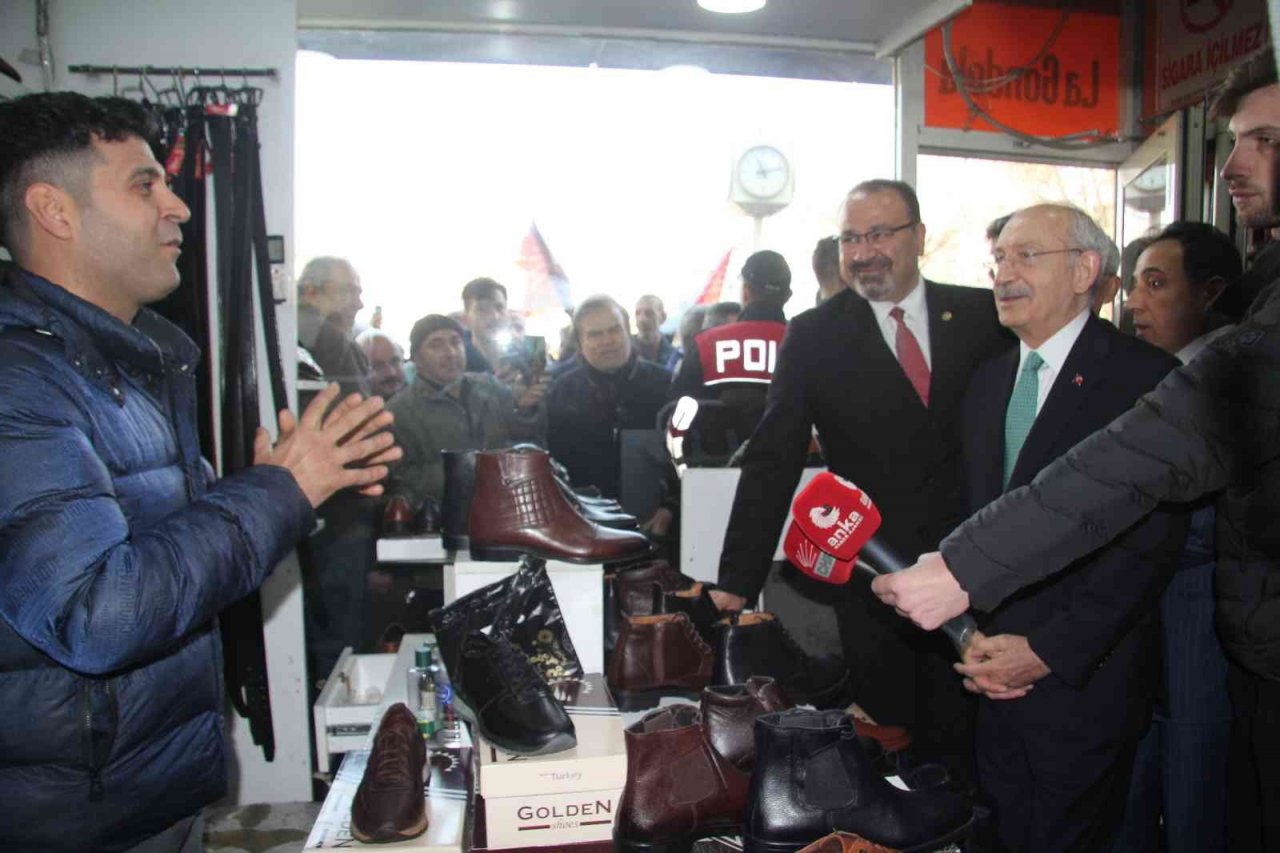 Kılıçdaroğlu: “Suriyelileri ülkelerine göndereceğiz, hafta sonu tatil amaçlı Türkiye’ye gelebilirler”