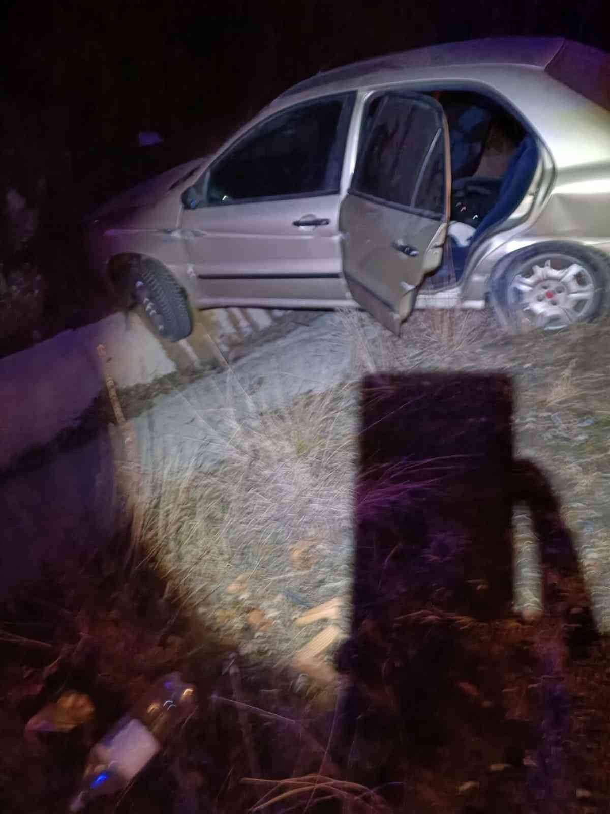 Kontrolden çıkan otomobil takla attı: 2 yaralı