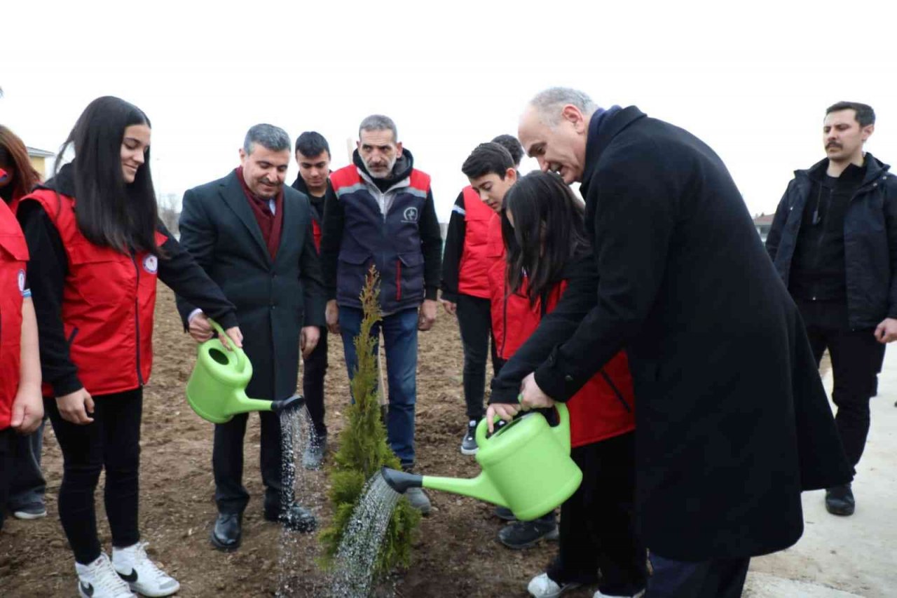 Tarım akademisi öğrencilerin eğitim merkezi haline gelecek