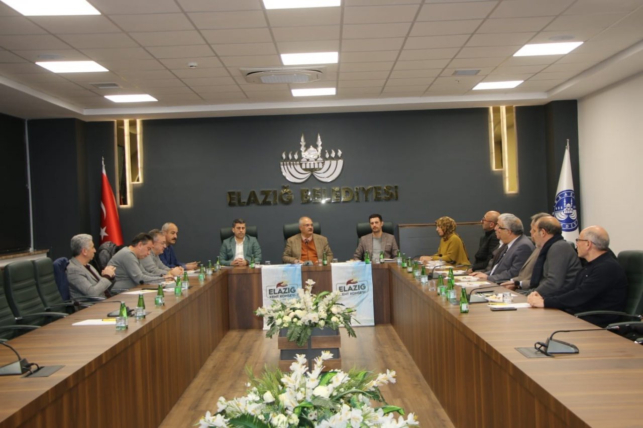 Eğitim ve Spor Çalışma Grubu ilk toplantısını yaptı