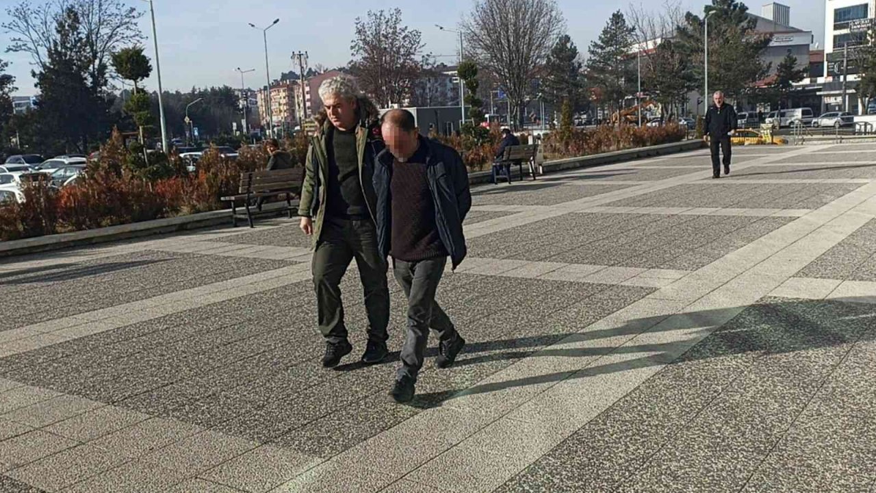 Bolu’da TIR’ın kupasına saklanmış vaziyette 3 kilogram 28 gram uyuşturucu madde ele geçirildi