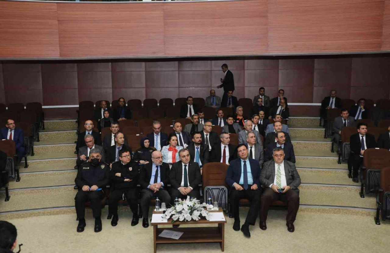 2023 Yılı İlk İl Koordinasyon Kurulu Toplantısı Vali Çiçek Başkanlığında Gerçekleştirildi