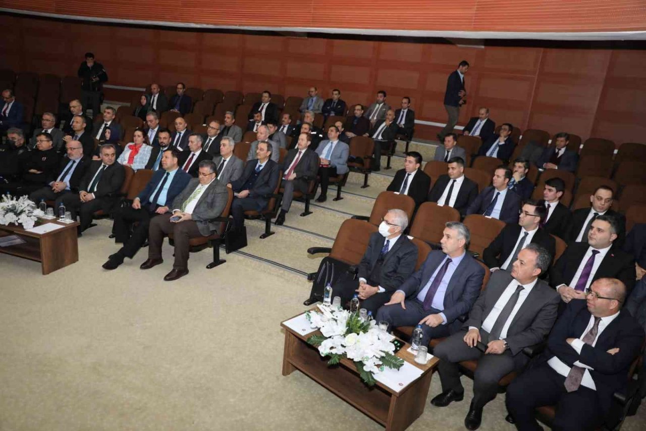 2023 Yılı İlk İl Koordinasyon Kurulu Toplantısı Vali Çiçek Başkanlığında Gerçekleştirildi