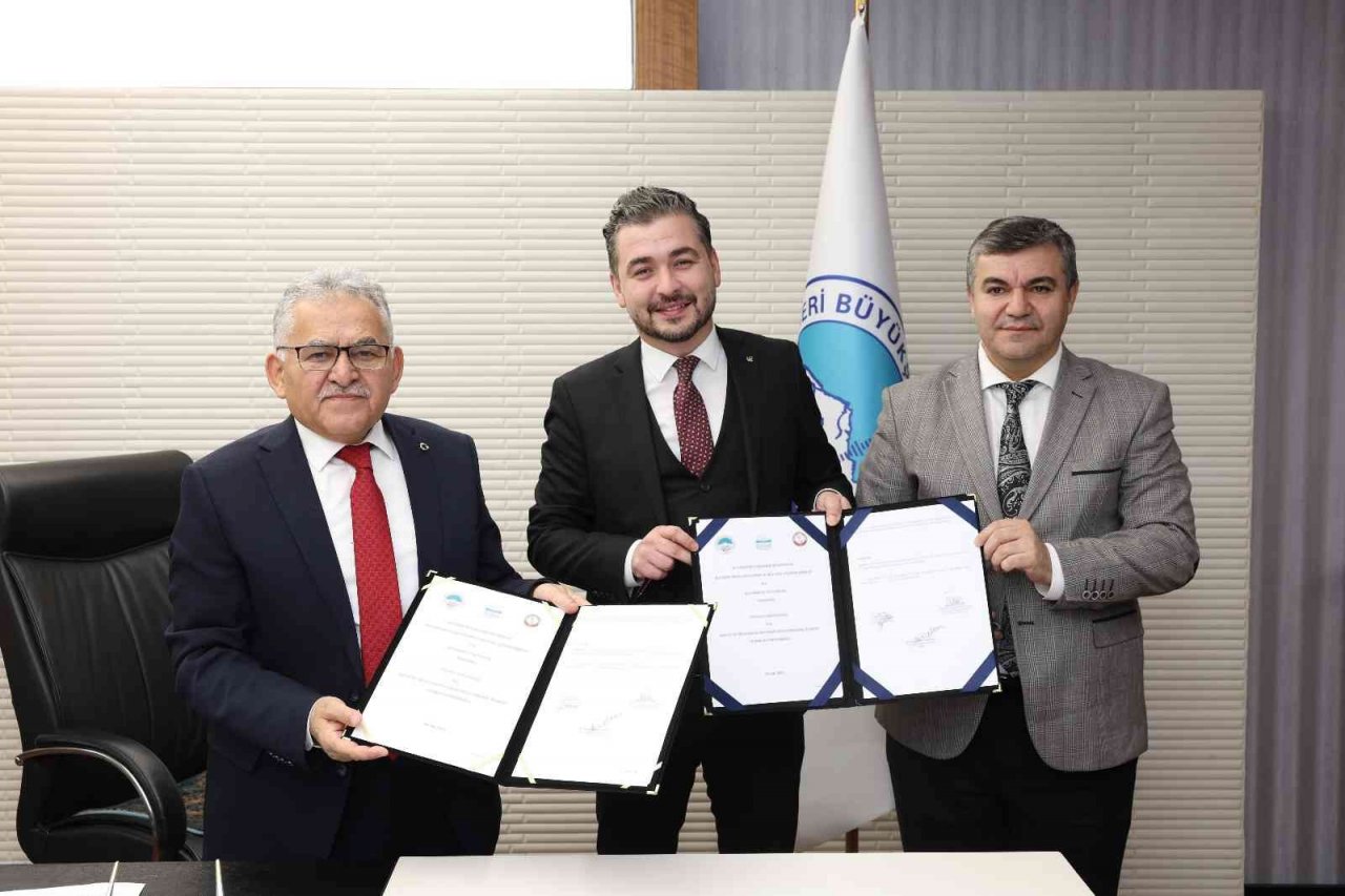 Büyükşehir KAYMEK’ten Türkiye’de bir ilk: Eczacı Asistanlığı Kursu