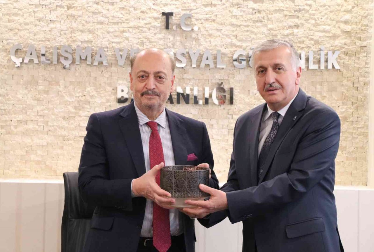 KSO Başkanı Büyükeğen, Bakan Bilgin’e Konya sanayisinin taleplerini iletti