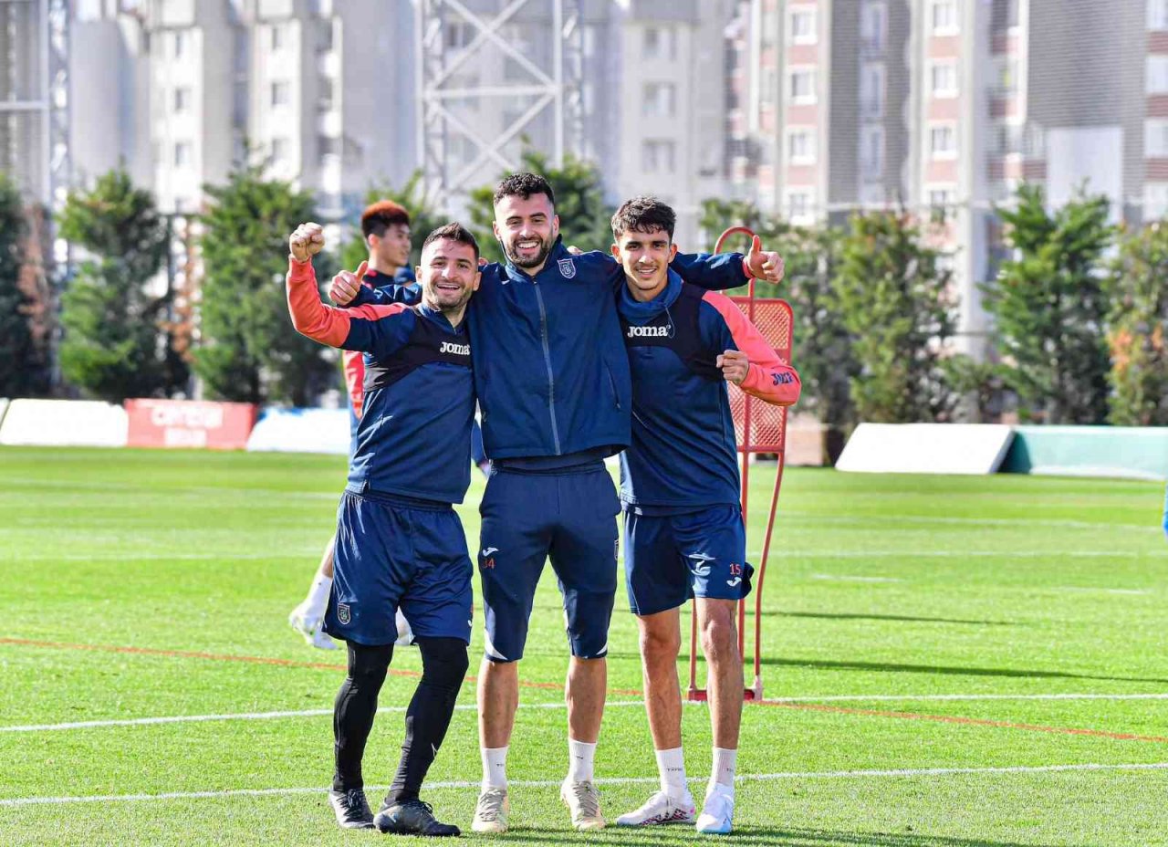 Başakşehir, Kasımpaşa maçı hazırlıklarına başladı