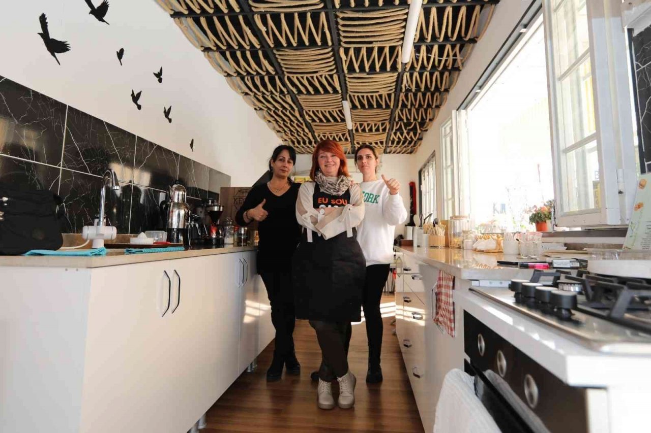 Mezitli Belediyesinin kadın girişimcilere desteği sürüyor