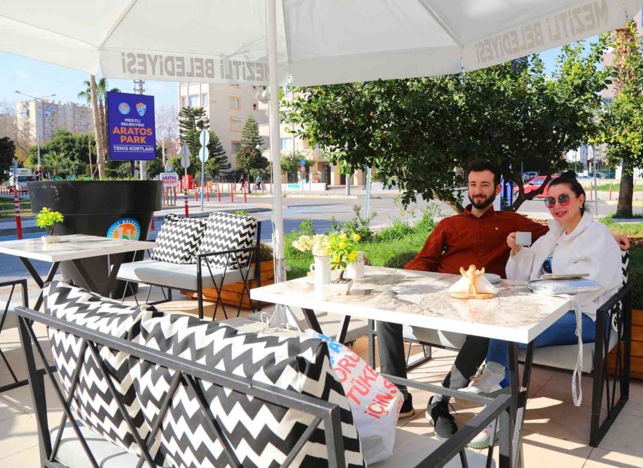 Mezitli Belediyesinin kadın girişimcilere desteği sürüyor