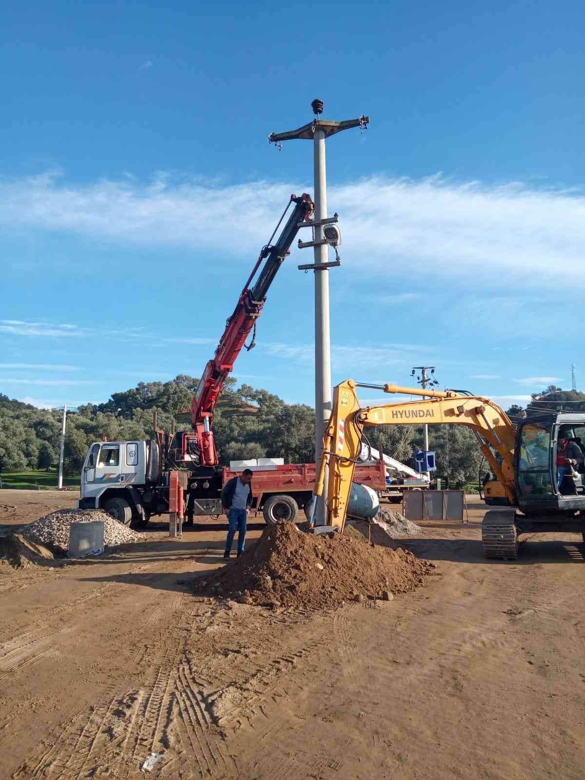Nazilli Belediyesi Pınarbaşı Mahallesi’nde çalışmalarını sürdürüyor
