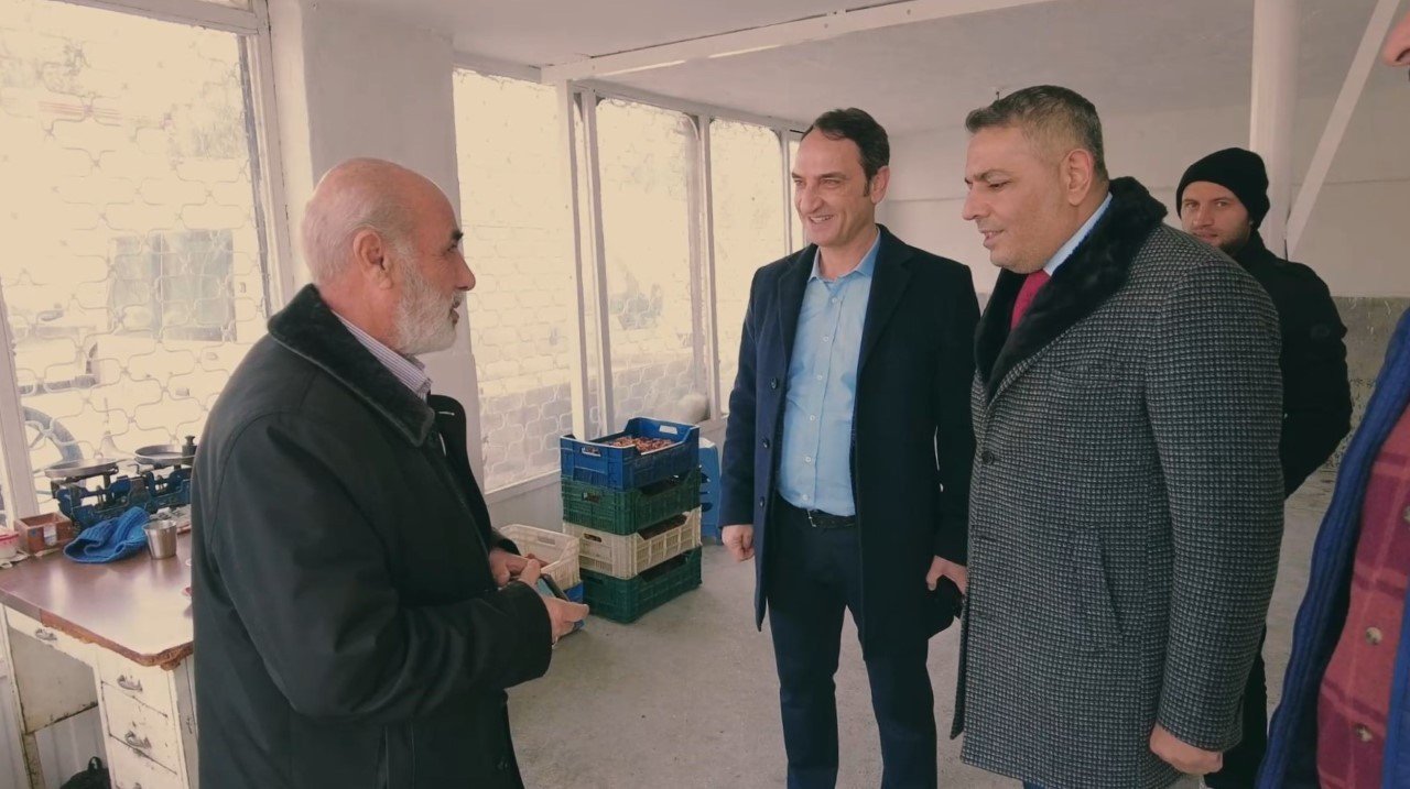 Başkan Sadıkoğlu: “Şire Pazarı esnafımızla her zaman istişare halindeyiz”