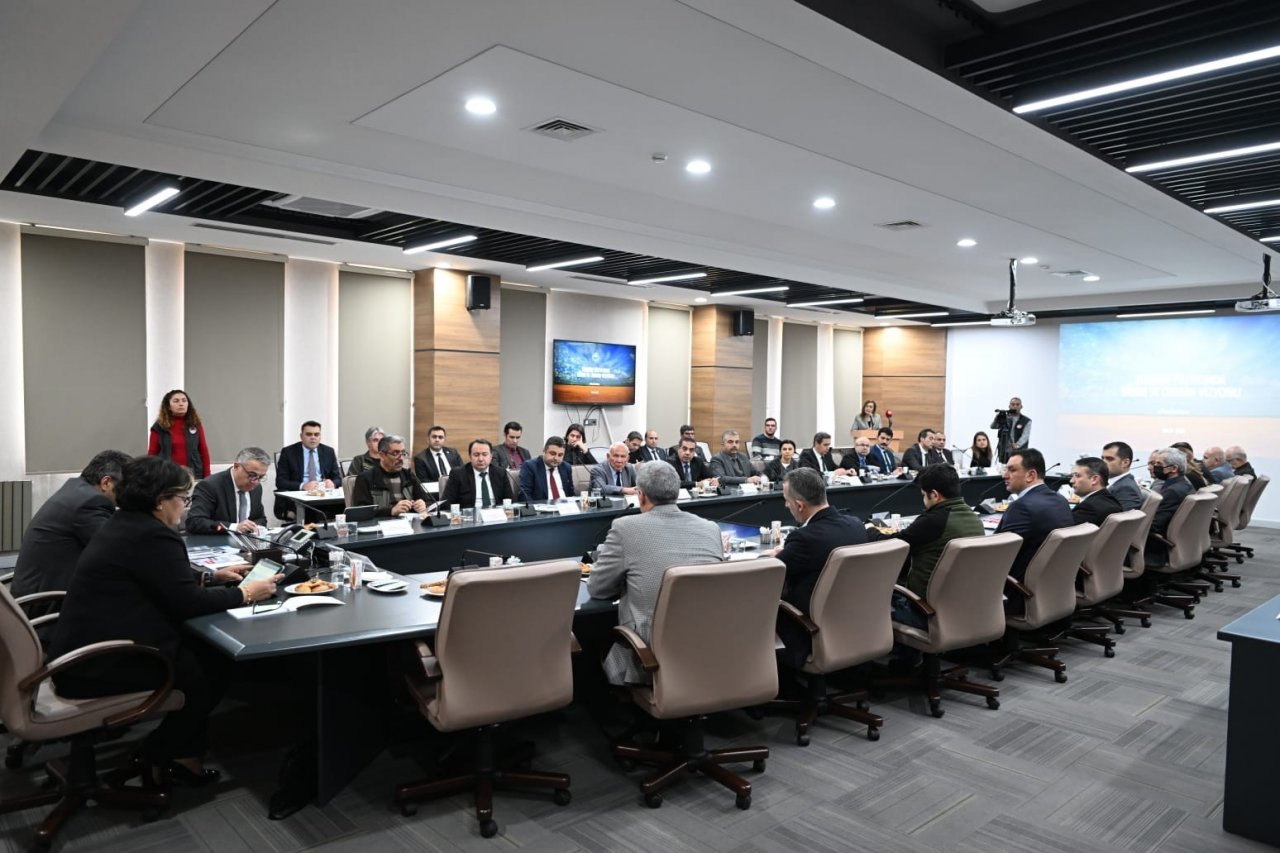 “Türkiye Yüzyılında Tarım ve Orman Vizyonu” Toplantısı Kayseri’de yapıldı