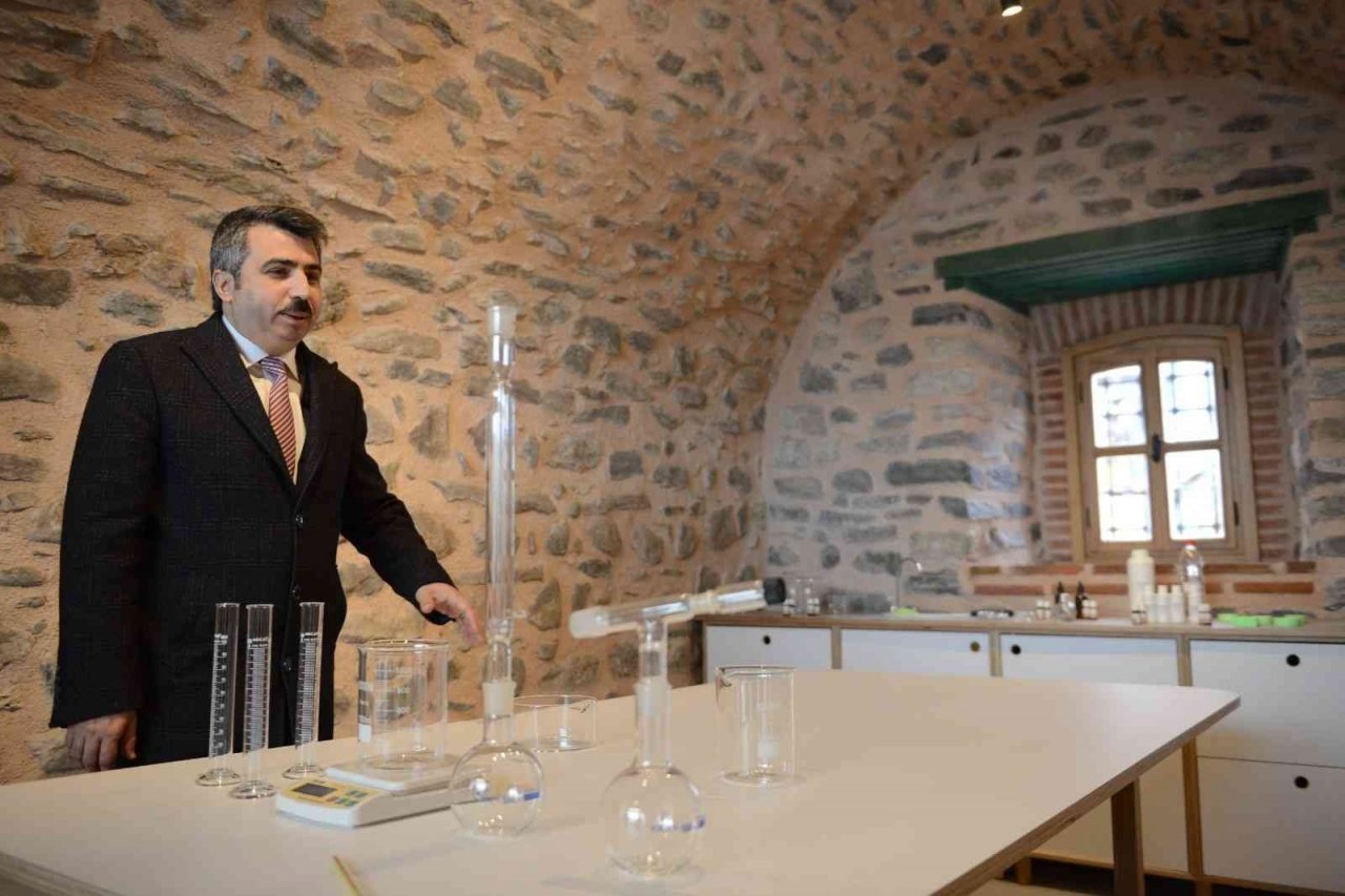 6 asırlık Molla Yegân Medresesi, Çocuk Üniversitesi olarak hizmet verecek