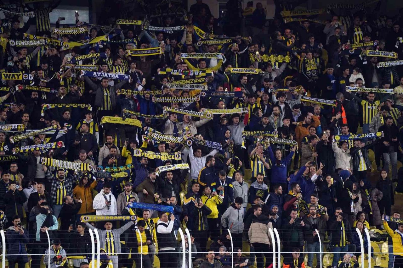 Ziraat Türkiye Kupası: Fenerbahçe: 1 - Çaykur Rizespor: 1 (İlk yarı)