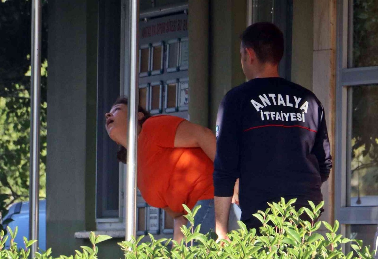 Antalya’da ‘Sezer nine’ alarmı