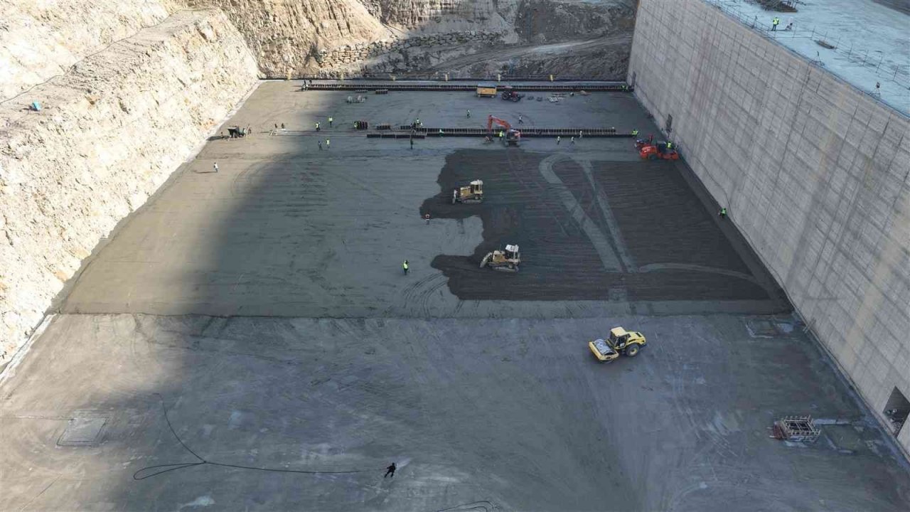 Aydın’da Sarıçay Barajı yükseliyor