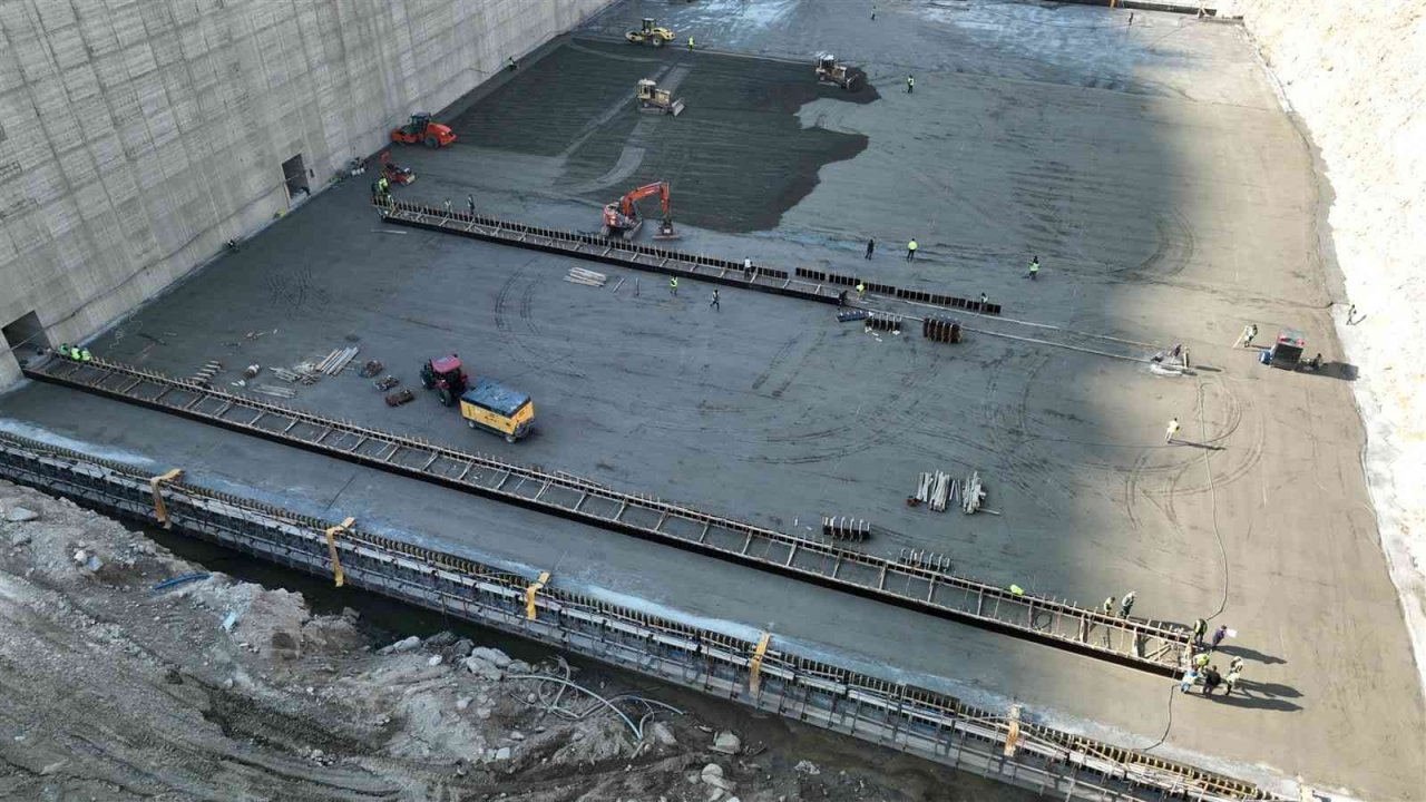 Aydın’da Sarıçay Barajı yükseliyor