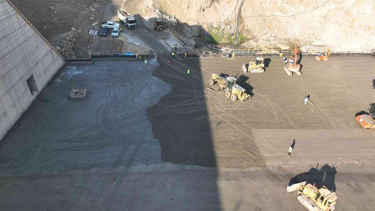 Aydın’da Sarıçay Barajı yükseliyor