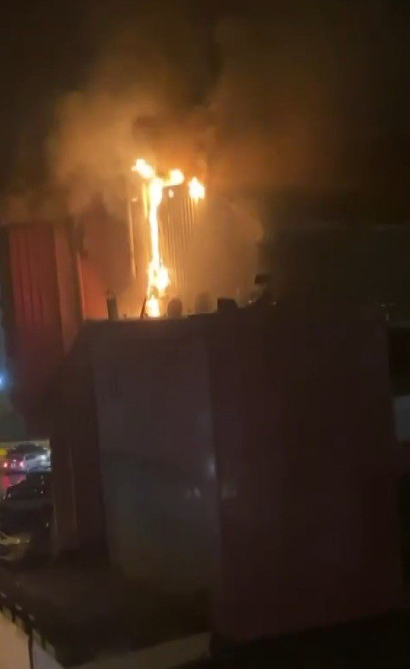 Alışveriş Merkezi’nde yangın