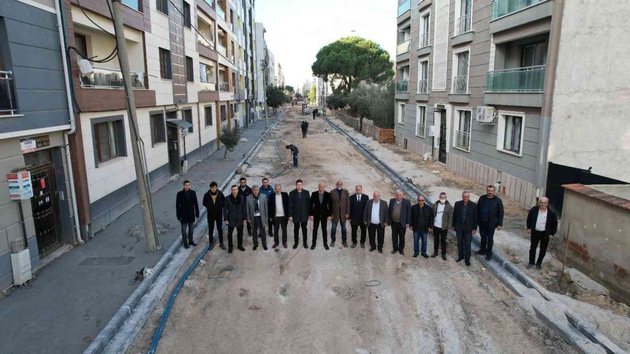 Saruhanlı’da ‘Prestij cadde’ çalışmaları başladı