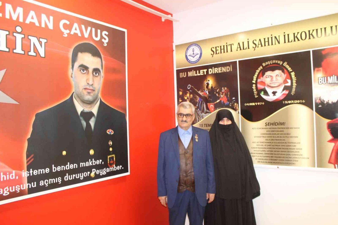 Şehidin isminin verildiği okulda ilk karne heyecanı yaşandı