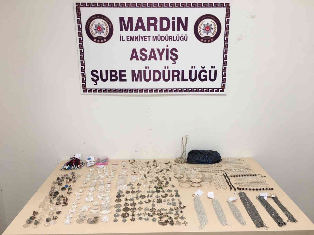 Mardin’de 1 milyon liralık telkâri hırsızlığı