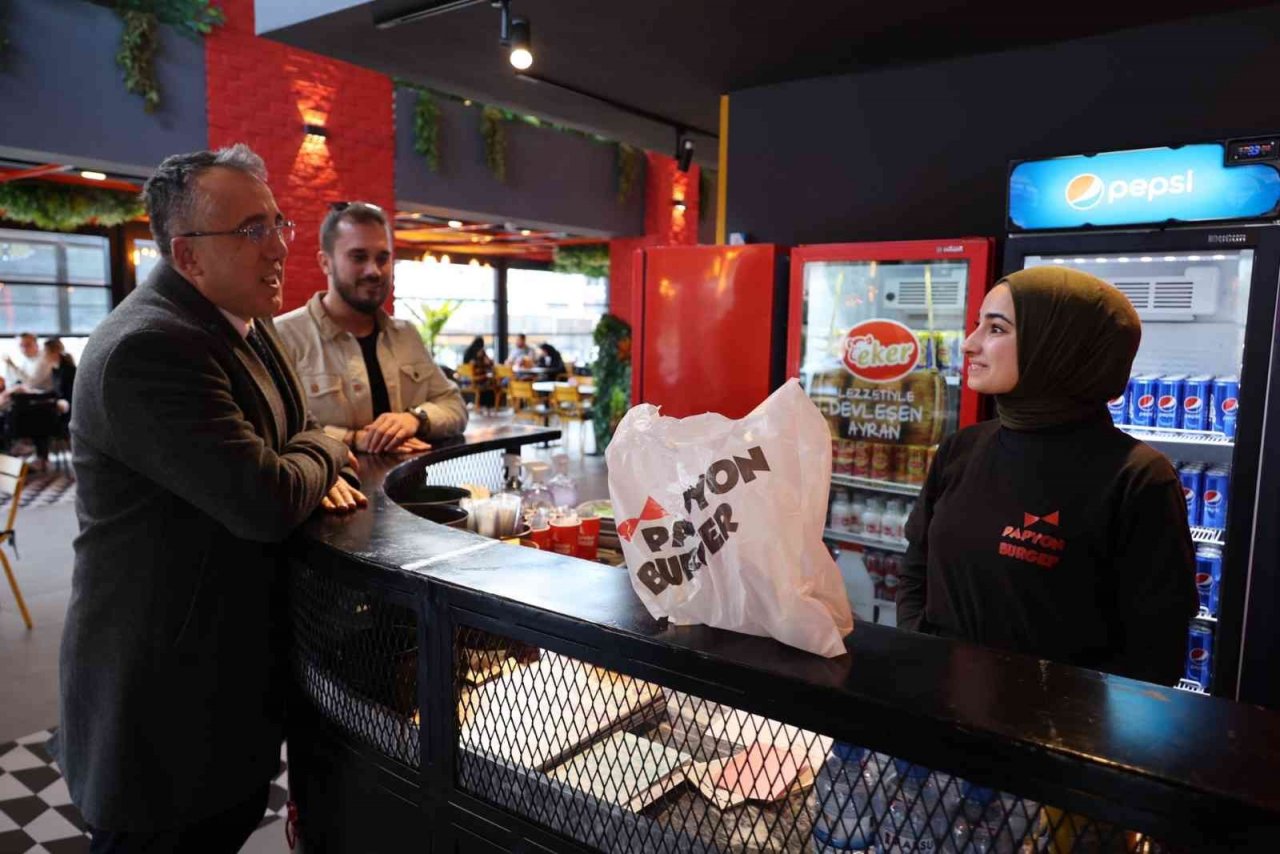 Belediye Başkanından esnaflara ‘Hayırlı olsun’ ziyareti