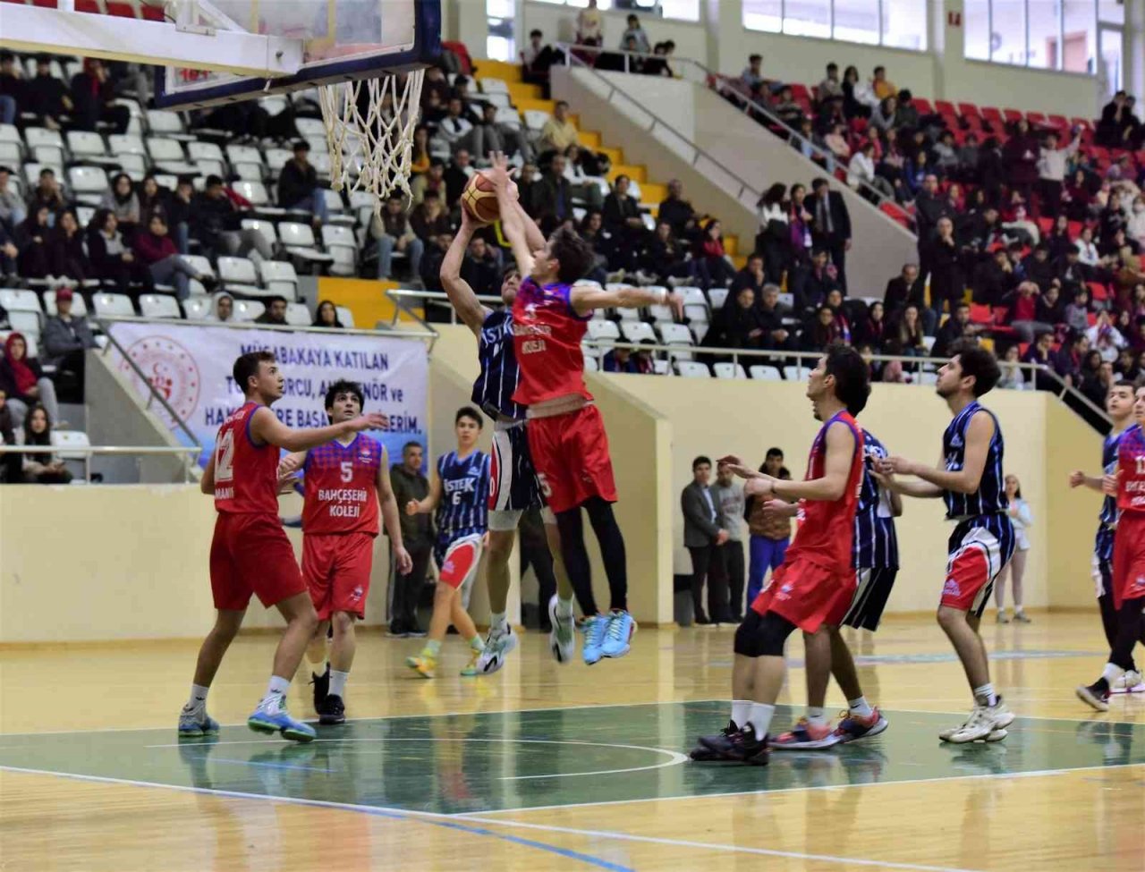 Osmaniye’de potanın şampiyonları belli oldu