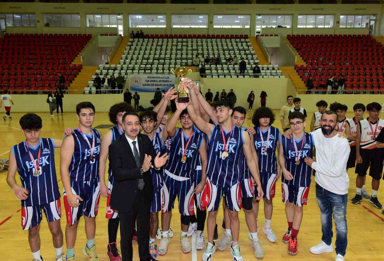 Osmaniye’de potanın şampiyonları belli oldu