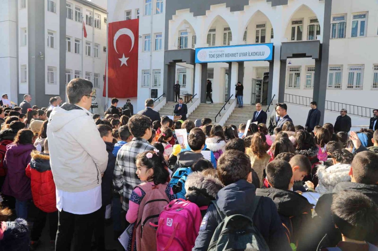 Şanlıurfa’da 713 bin öğrenci karnesini aldı