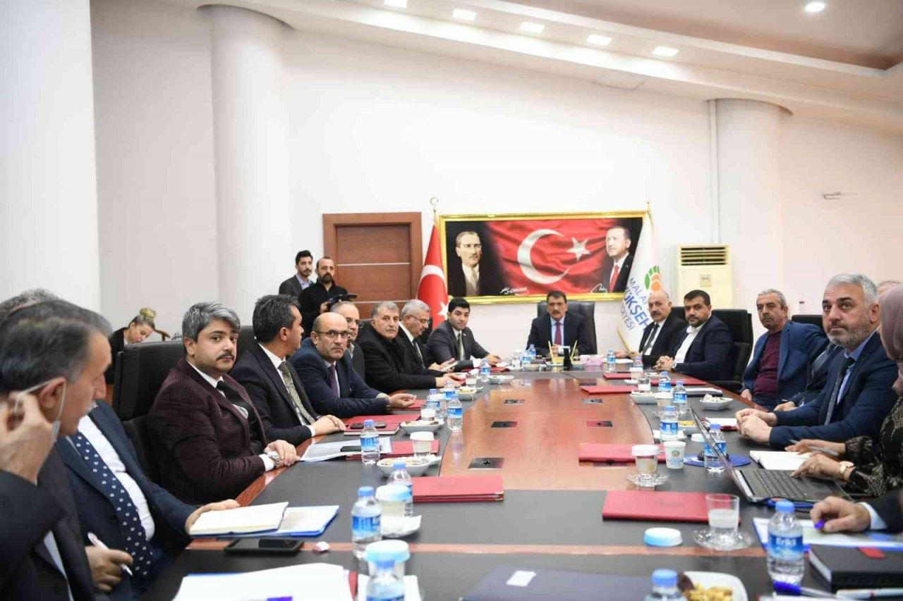 Doğanşehir istişare toplantısı yapıldı