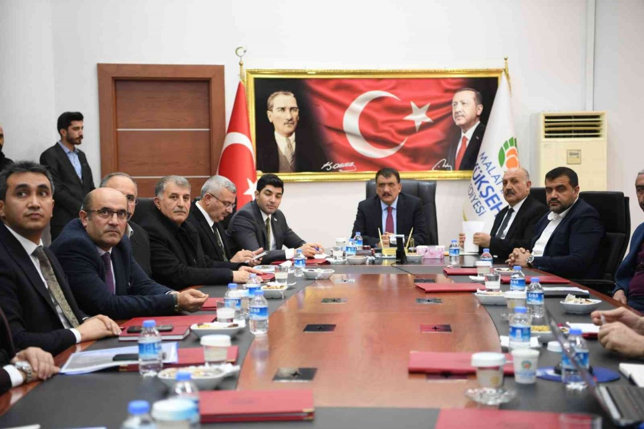 Doğanşehir istişare toplantısı yapıldı