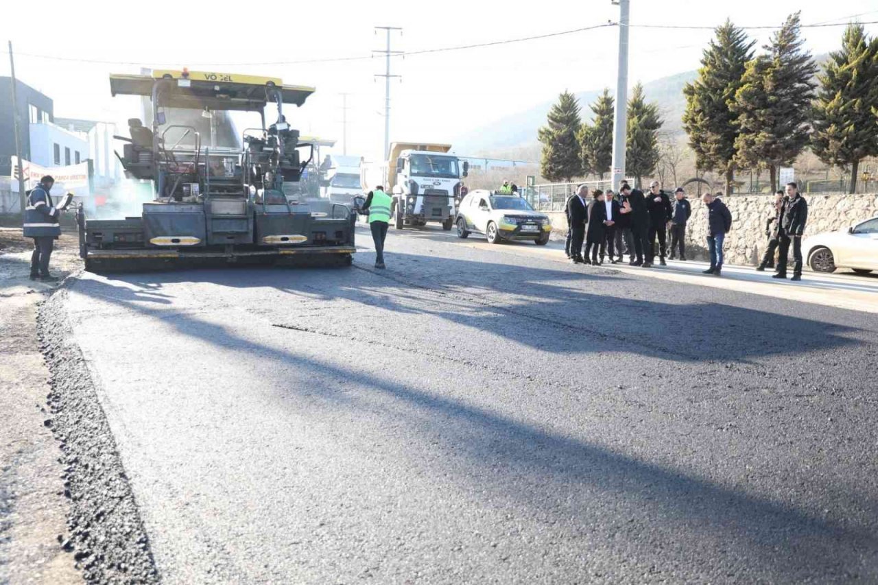 Gümüşova OSB yolu asfaltlandı