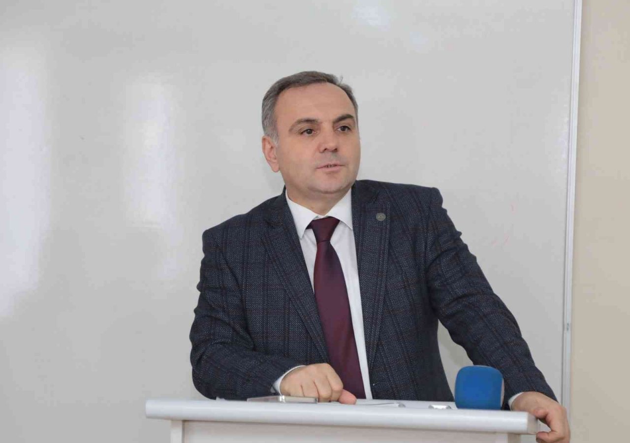 ERÜ Rektörü Altun, ERÜTAM’ı ziyaret etti