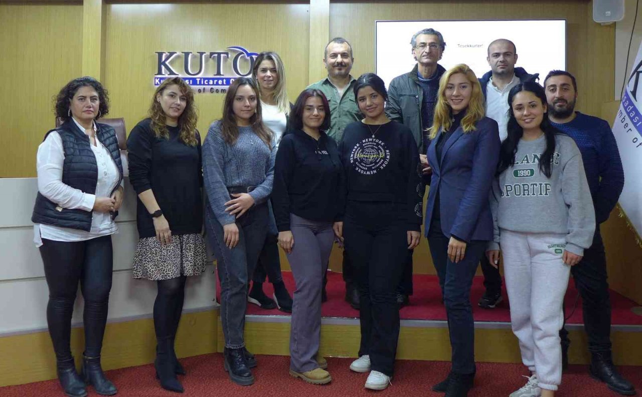 Kuşadası Ticaret Odası’nın eğitimine yoğun ilgi