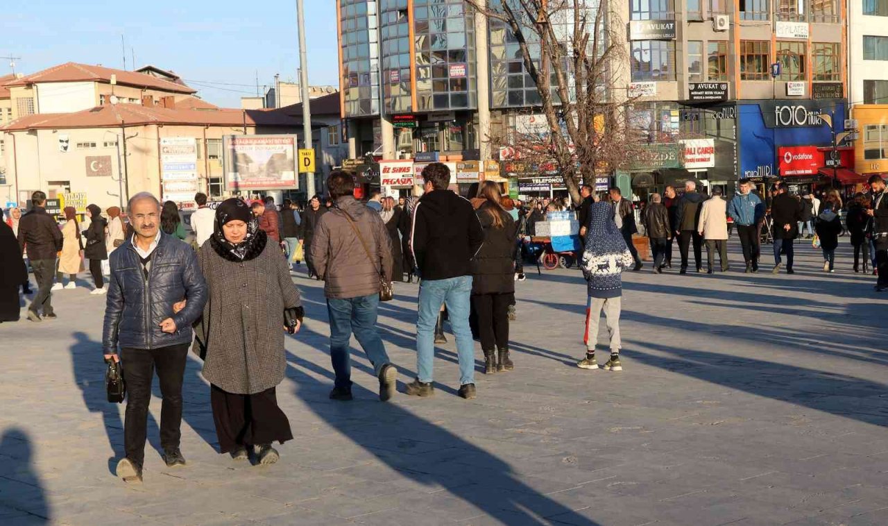Sivas son 93 yılın en sıcak Ocak ayını yaşıyor