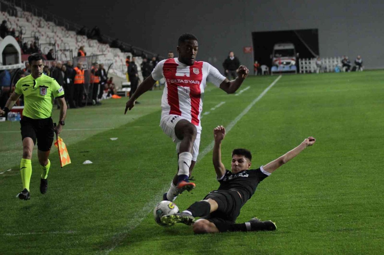 Spor Toto 1. Lig: Altay: 1 - Pendikspor: 4