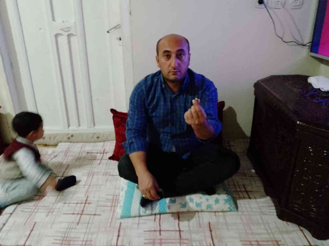 Yorgun mermi çocukların oynadığı bahçeye düştü