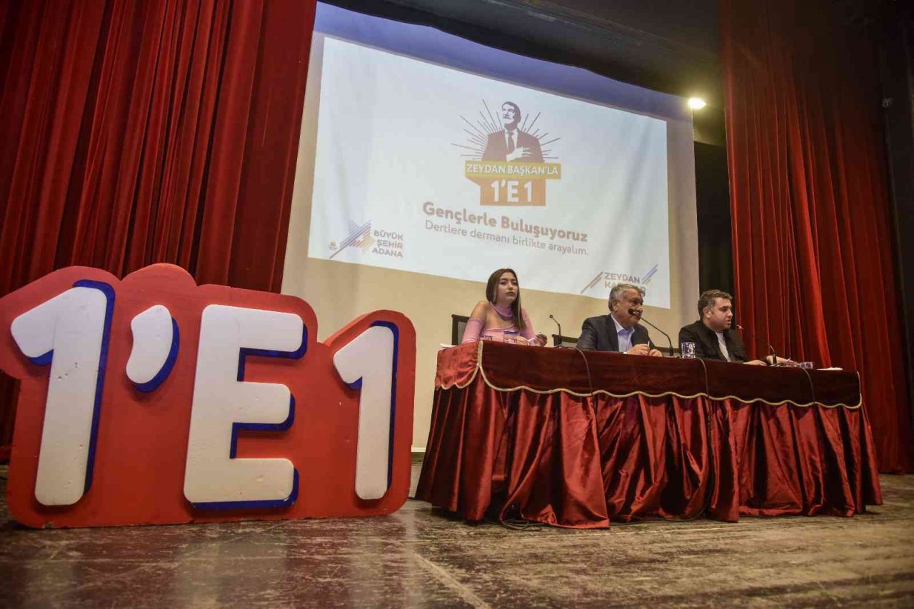 Başkan Karalar liseli gençlerle buluştu: "Dertlere dermanı birlikte arayalım"