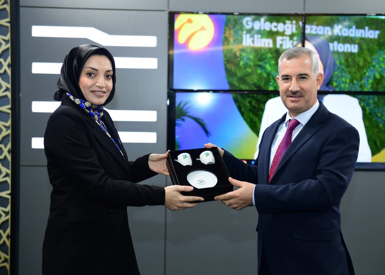 "Sıfır atık" ödülü alan Atalay, Yeşilyurt’ta ağırlandı