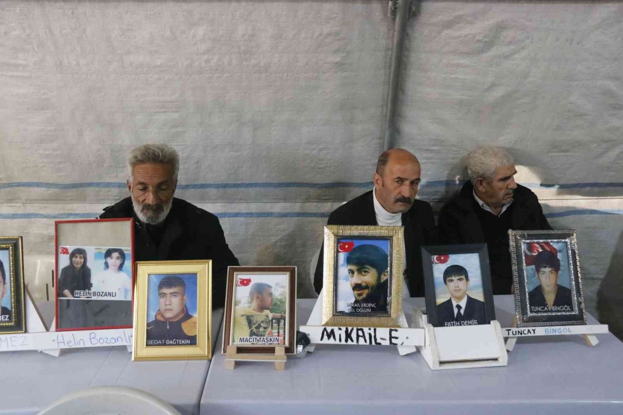 Diyarbakır annelerinin evlat nöbeti kararlılıkla devam ediyor