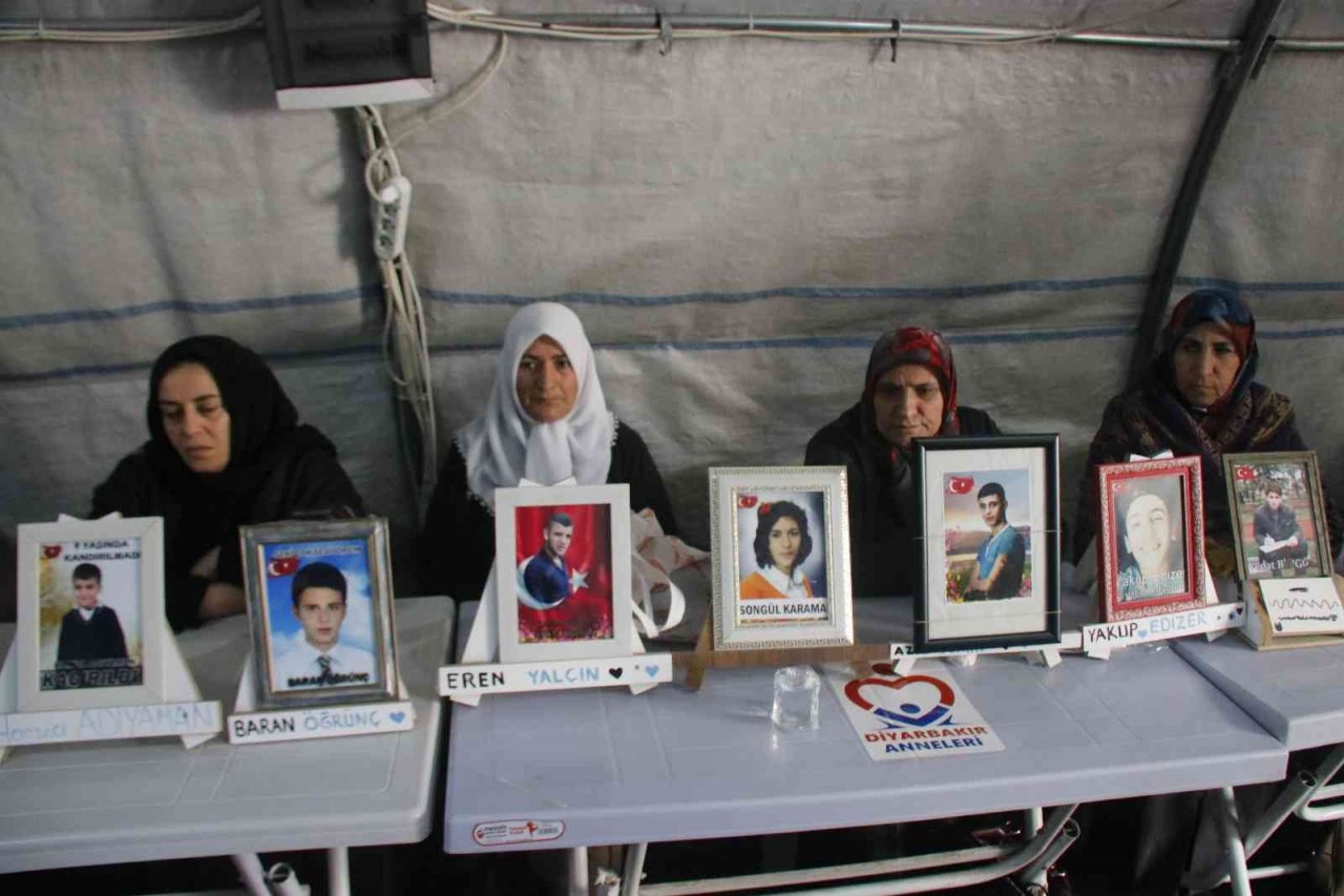 Diyarbakır annelerinin evlat nöbeti kararlılıkla devam ediyor