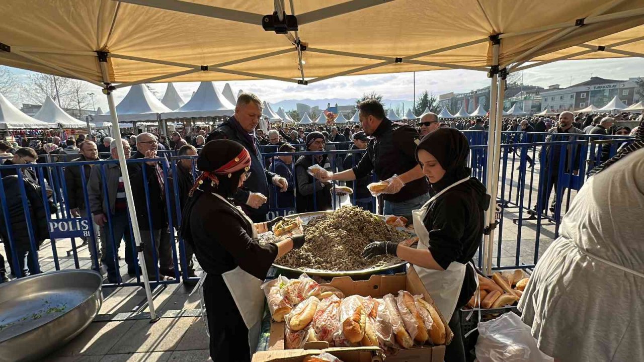 7’den 70’e binlerce kişi Hamsi Festivali’nde buluştu