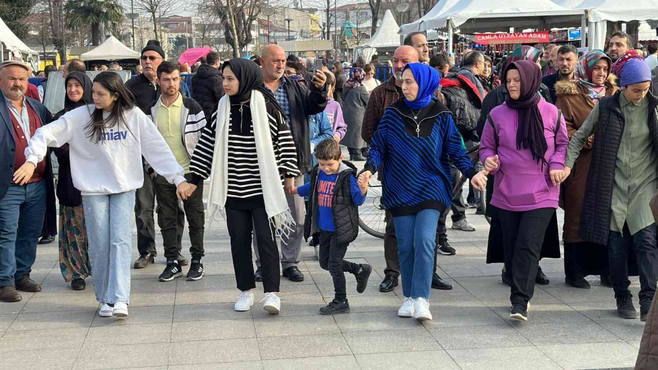 7’den 70’e binlerce kişi Hamsi Festivali’nde buluştu