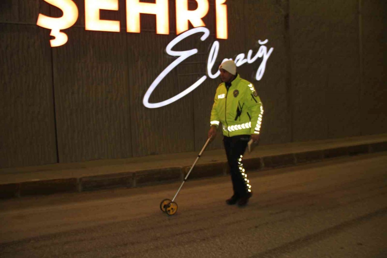 Elazığ’da kaza yapan sürücü olay yerinde kaçtı: 1 yaralı