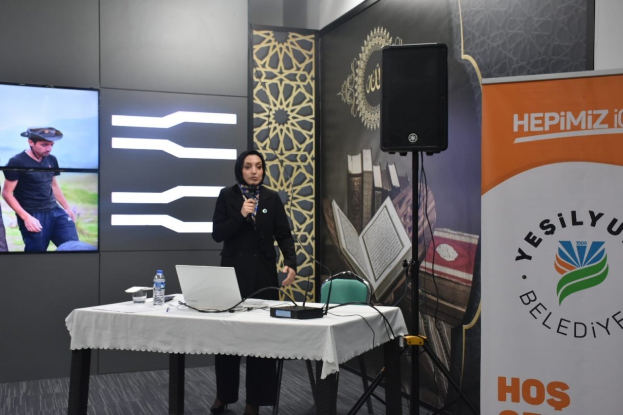 "Sıfır atık" ödülü alan Atalay, Yeşilyurt’ta ağırlandı